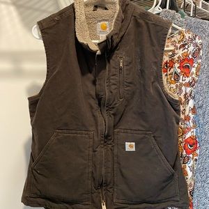 Carhartt Sherpa lined vest